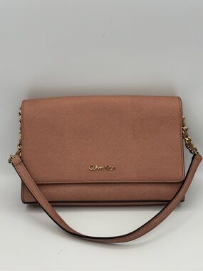 Calvin Klein Blush Pink Saffiano Shoulder Hand Bag with Gold Chain Strap